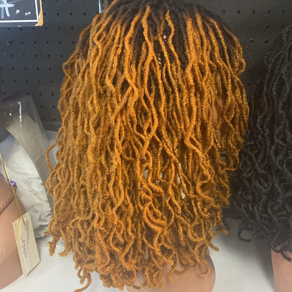 Lock Wigs - Picture 4 of 12